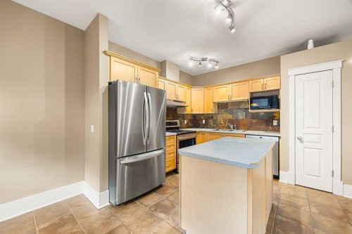 75 Wentworth Common Sw, Calgary, AB 