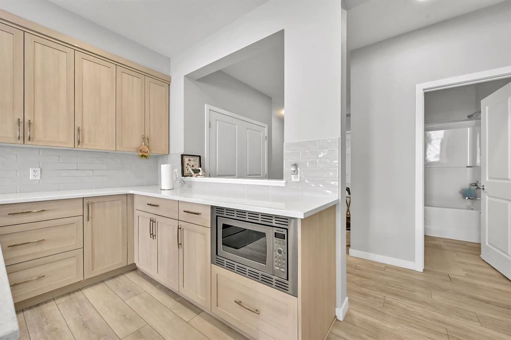 213 Walgrove Boulevard Se, Calgary, AB