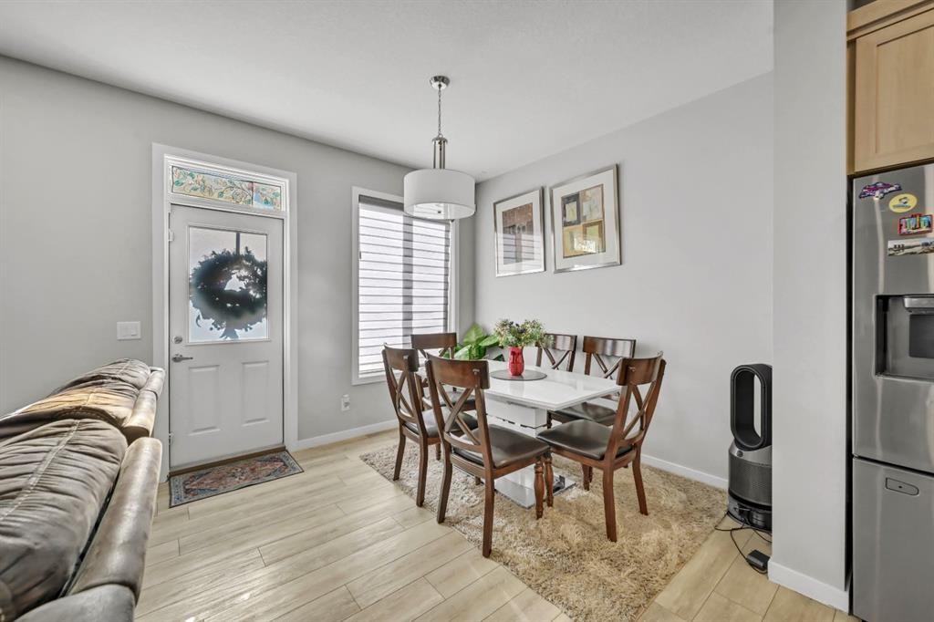 213 Walgrove Boulevard Se, Calgary, AB