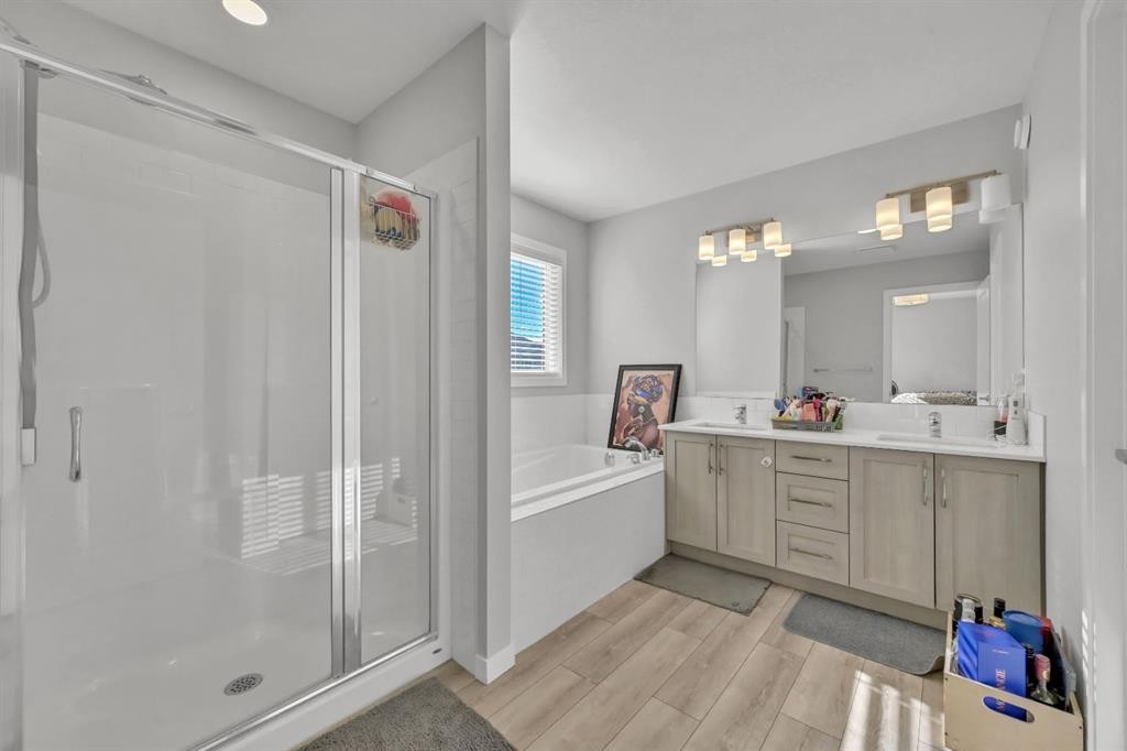 213 Walgrove Boulevard Se, Calgary, AB