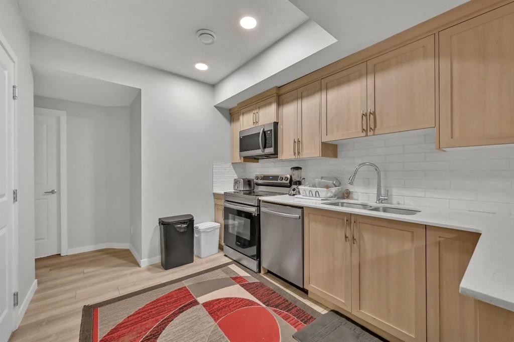 213 Walgrove Boulevard Se, Calgary, AB