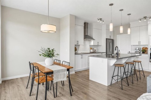 63 Fireside Crescent  Cochrane, AB T4C 2L4