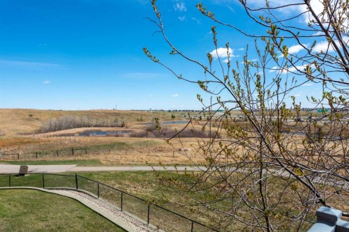 42 Royal Crest Point Nw, Calgary, AB 
