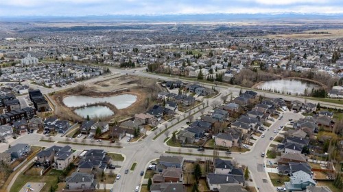 42 Royal Crest Point Nw, Calgary, AB 