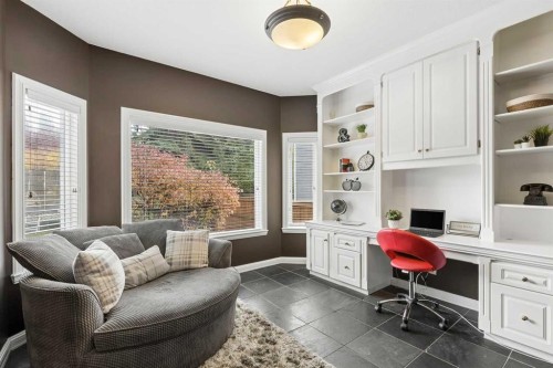 66 Sienna Park Terrace Sw, Calgary, AB 