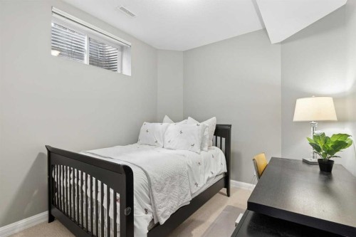 66 Sienna Park Terrace Sw, Calgary, AB 