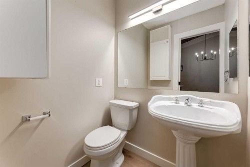 8826 6 Street Se, Calgary, AB 