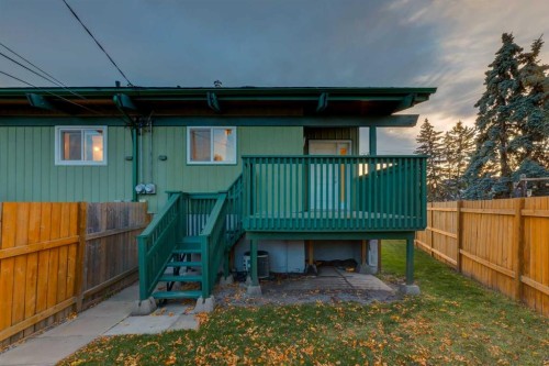 8826 6 Street Se, Calgary, AB 