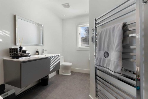 127 Edgewood Drive Nw, Calgary, AB 