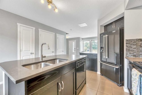 212 Walden Drive Se, Calgary, AB 