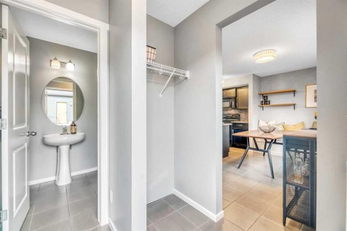 212 Walden Drive Se, Calgary, AB 