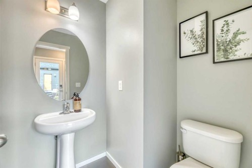 212 Walden Drive Se, Calgary, AB 
