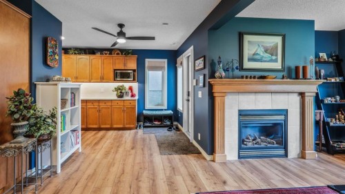 271 Everglade Circle Sw, Calgary, AB 