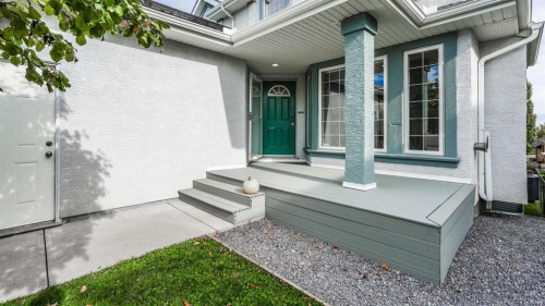 271 Everglade Circle Sw, Calgary, AB 