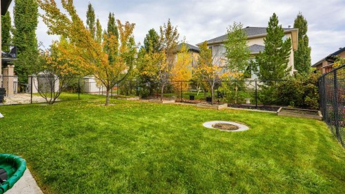 271 Everglade Circle Sw, Calgary, AB 