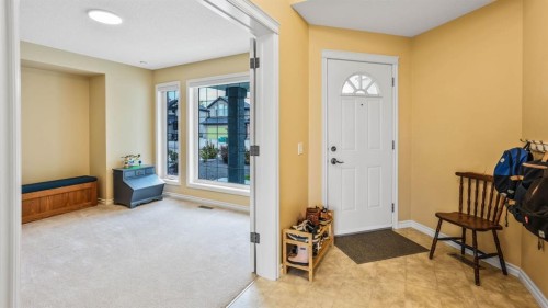 271 Everglade Circle Sw, Calgary, AB 