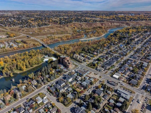 8636 47 Avenue Nw, Calgary, AB 