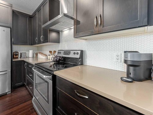 393 Panton Way Nw, Calgary, AB 