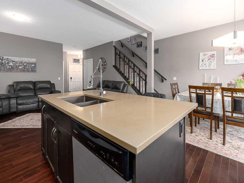 393 Panton Way Nw, Calgary, AB 