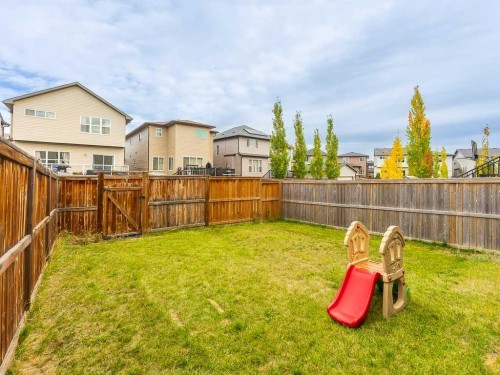 393 Panton Way Nw, Calgary, AB 