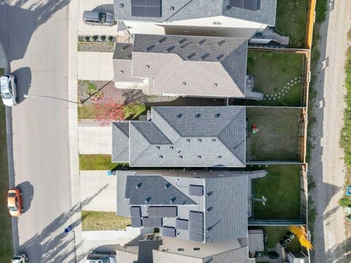 393 Panton Way Nw, Calgary, AB 