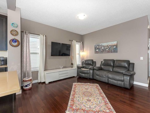 393 Panton Way Nw, Calgary, AB 