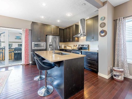 393 Panton Way Nw, Calgary, AB 