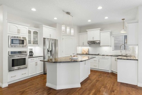 270 Cougar Ridge Drive Sw, Calgary, AB 