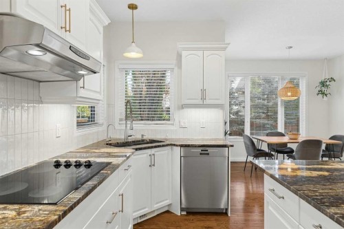 270 Cougar Ridge Drive Sw, Calgary, AB 