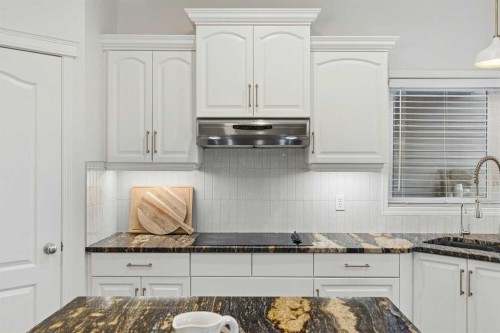 270 Cougar Ridge Drive Sw, Calgary, AB 
