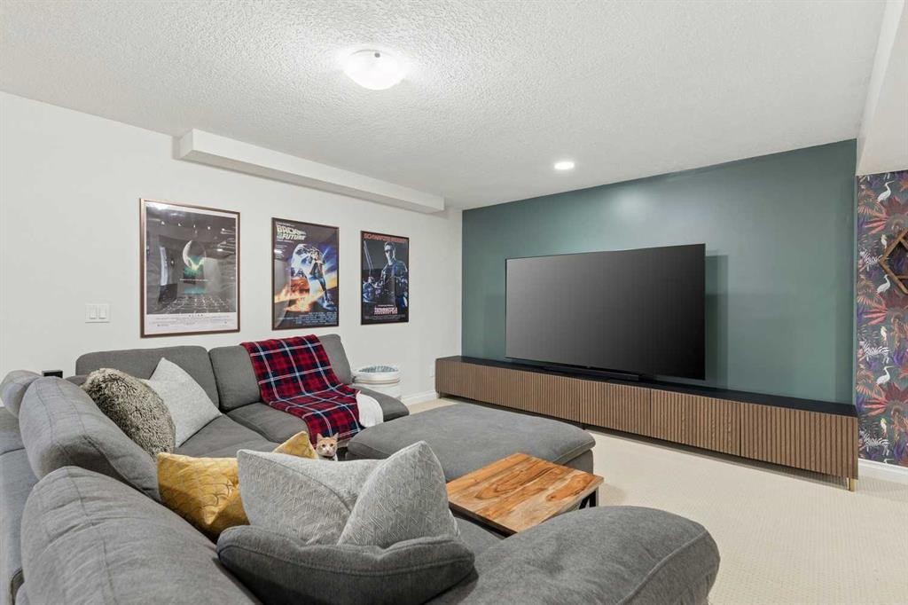 270 Cougar Ridge Drive Sw, Calgary, AB