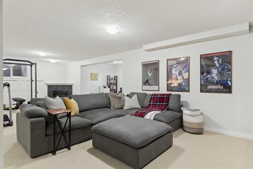 270 Cougar Ridge Drive Sw, Calgary, AB