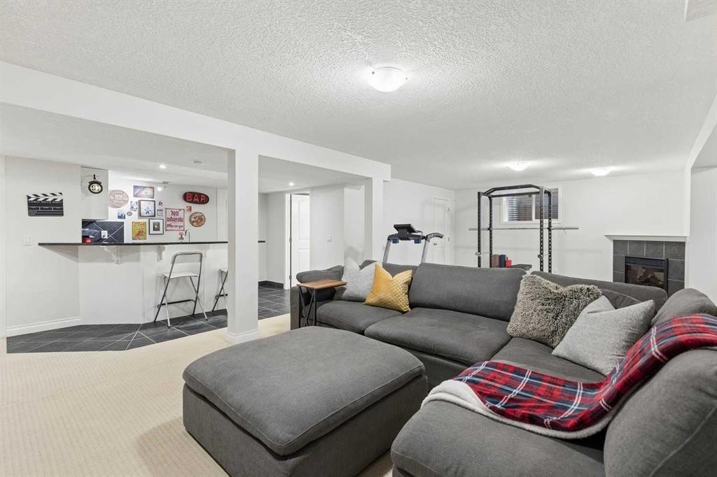 270 Cougar Ridge Drive Sw, Calgary, AB