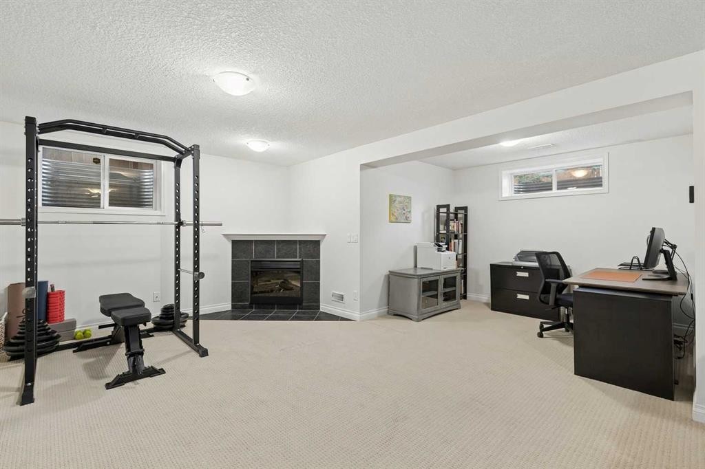 270 Cougar Ridge Drive Sw, Calgary, AB