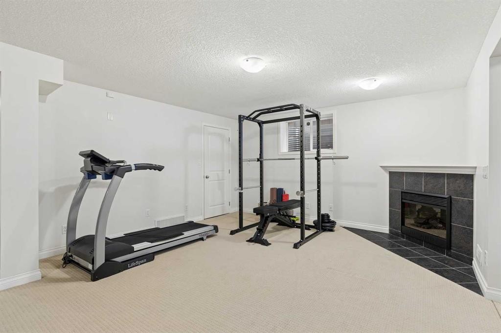 270 Cougar Ridge Drive Sw, Calgary, AB