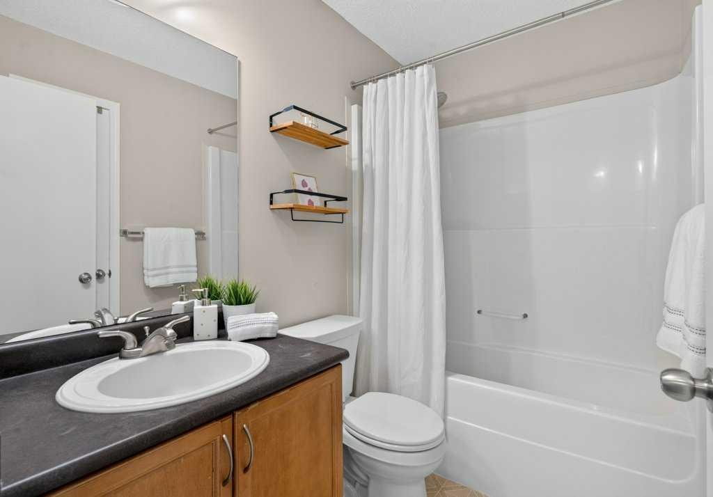 223 Elgin Point Se, Calgary, AB
