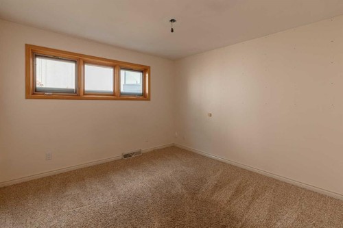 4007 14A Street Sw, Calgary, AB 