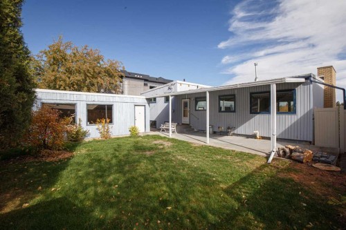 4007 14A Street Sw, Calgary, AB 