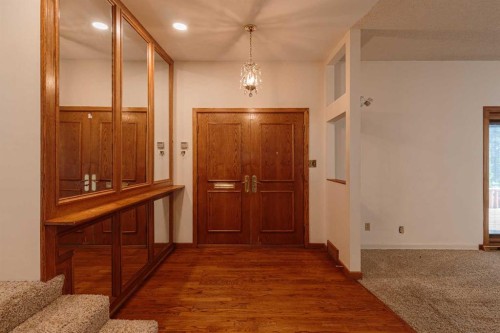4007 14A Street Sw, Calgary, AB 