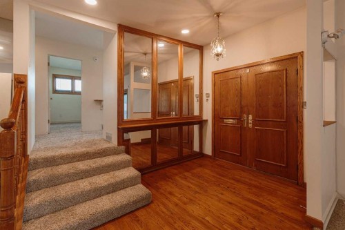 4007 14A Street Sw, Calgary, AB 