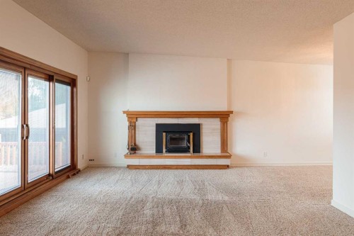 4007 14A Street Sw, Calgary, AB 