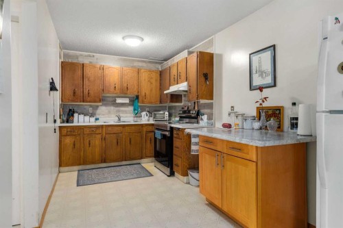 309 44 Street Se, Calgary, AB 