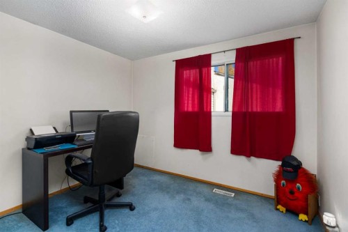 309 44 Street Se, Calgary, AB 
