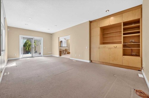 316 Parkland Way Se, Calgary, AB 
