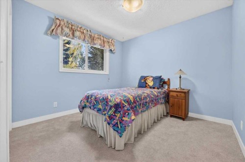 316 Parkland Way Se, Calgary, AB 