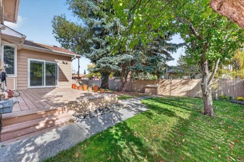 316 Parkland Way Se, Calgary, AB 