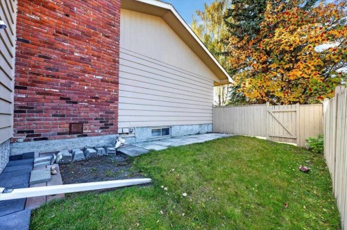 316 Parkland Way Se, Calgary, AB 