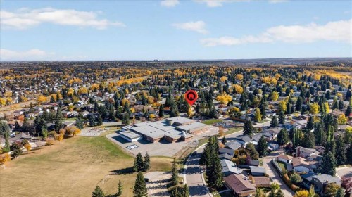 316 Parkland Way Se, Calgary, AB 