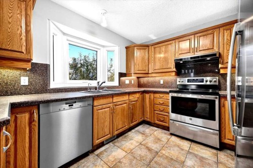 26 Evergreen Terrace Sw, Calgary, AB 