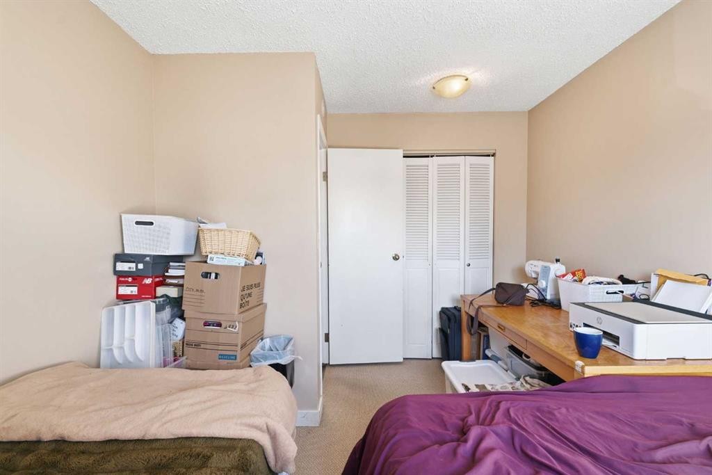 4646 80 Street Nw, Calgary, AB